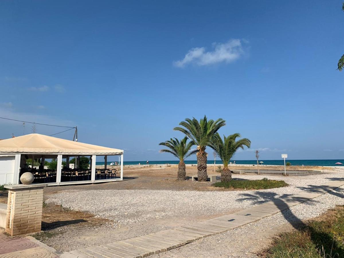 Beachfront Apartment With A Private Garden On The Ground Floor Moncófar Exteriér fotografie